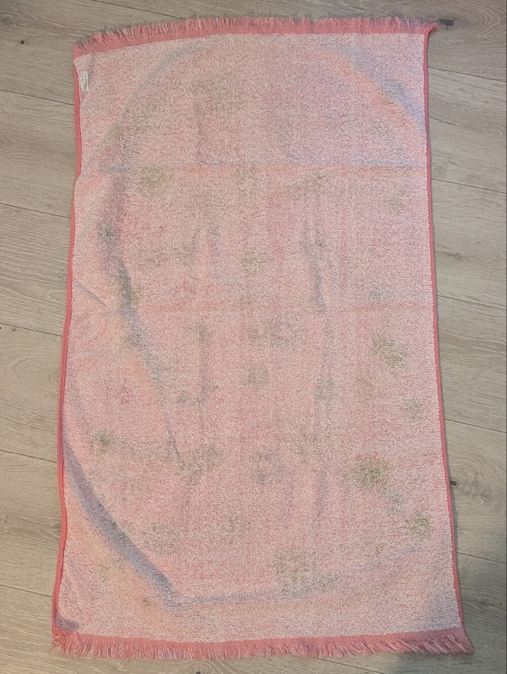 Vintage Towel Set - Picture 3 of 9